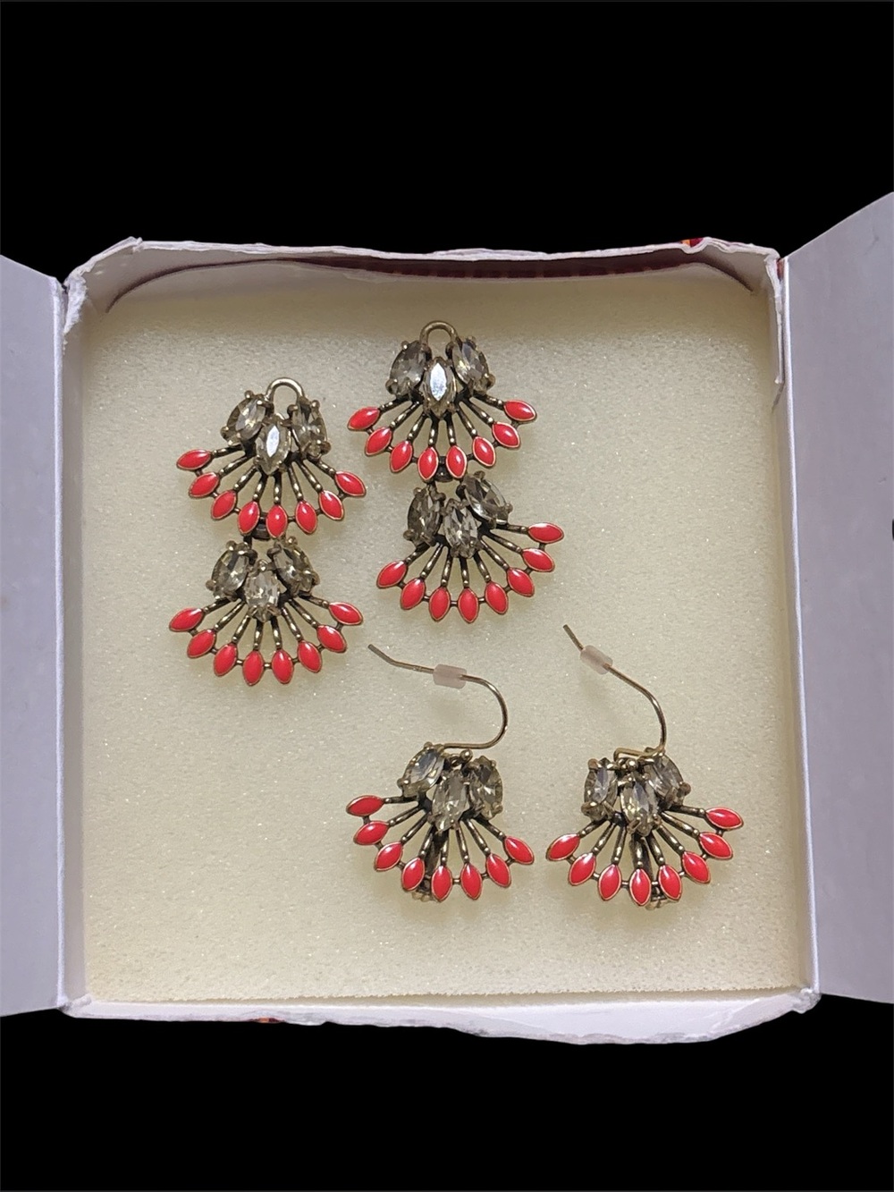 Stella & Dot Gold-Tone Coral Drop Chandelier Earrings - Picture 3 of 4